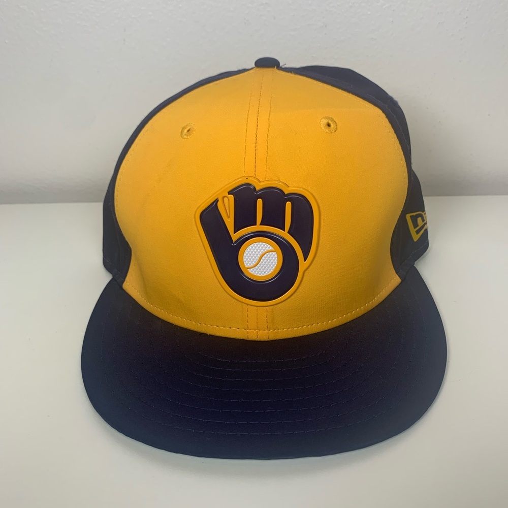 Vintage Logo Milwaukee Brewers New ERA Baseball Cap 7 1/8-56.8cm